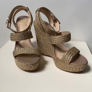 Vince Camuto Gold/Tan Platform Wedge